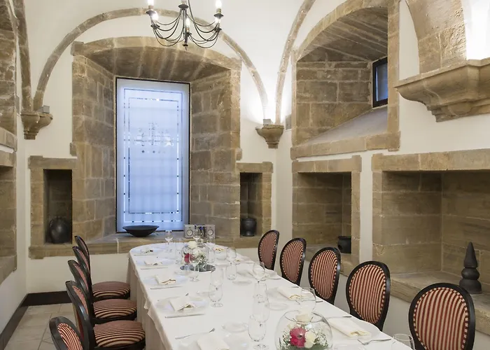 Palacio De Affiliated By Melia Avilés