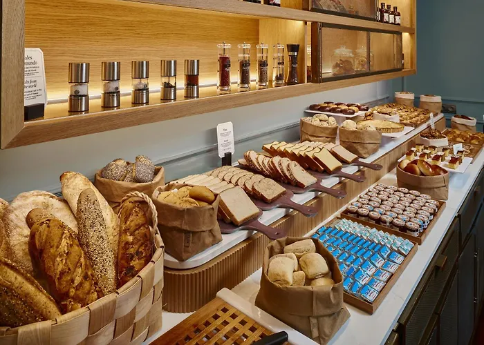 Palacio De Affiliated By Melia Avilés